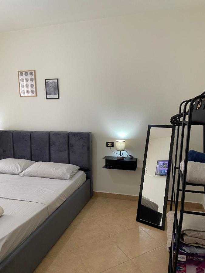 Seaside Apartment Durrës 外观 照片