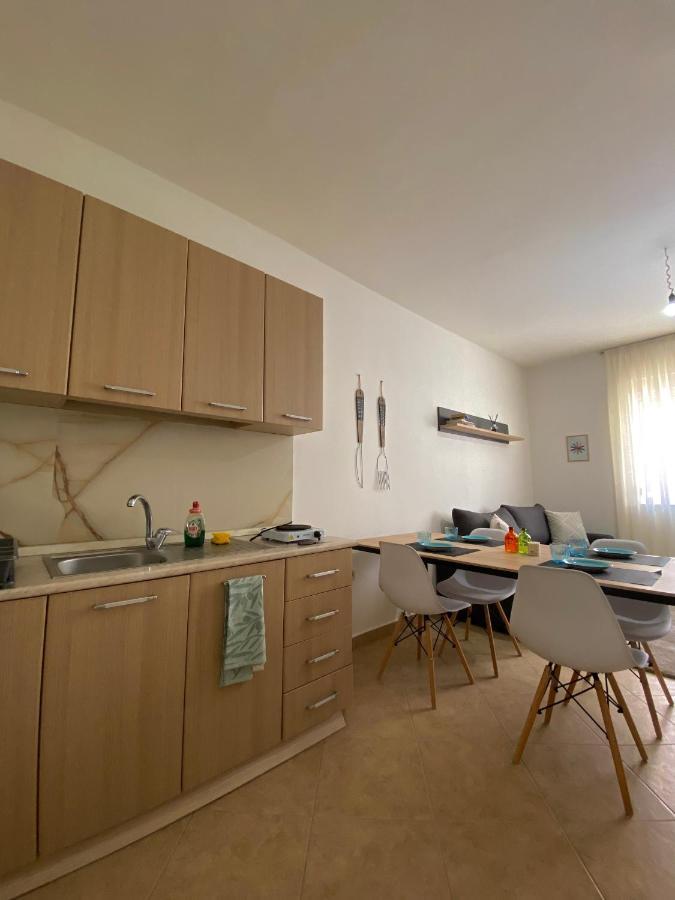 Seaside Apartment Durrës 外观 照片